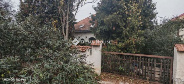 Eladó családi ház, Zsámbékon 95 M Ft, 4 szobás