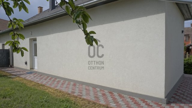 Eladó családi ház, Tiszafüreden 39.5 M Ft, 3 szobás