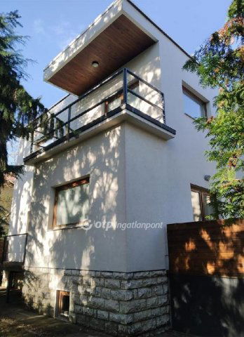 Eladó családi ház, Balatonfüreden 249 M Ft, 5 szobás