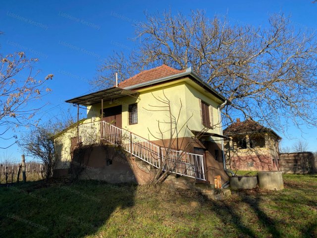 Eladó nyaraló, Garaboncon 16.9 M Ft, 2 szobás