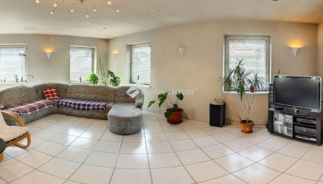 Eladó családi ház, Budapesten, XVI. kerületben 215 M Ft