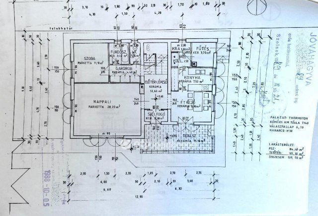Eladó családi ház, Szolnokon 95 M Ft, 3+2 szobás