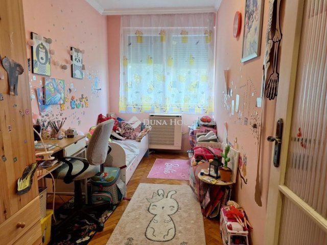 Eladó téglalakás, Kecskeméten 47 M Ft, 3 szobás