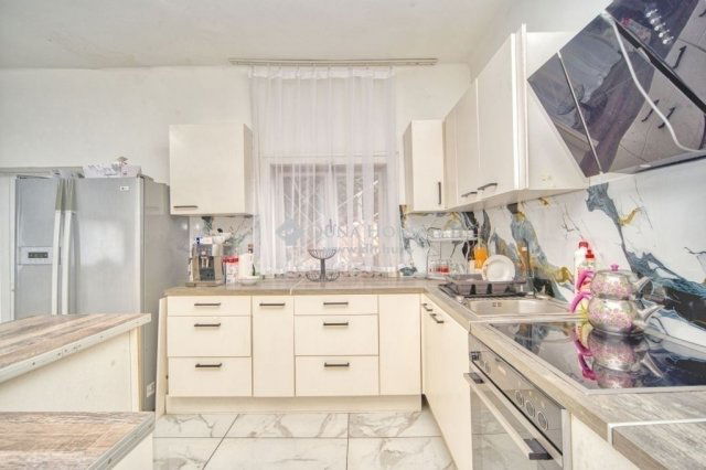 Eladó családi ház, Budapesten, XIX. kerületben 99.9 M Ft