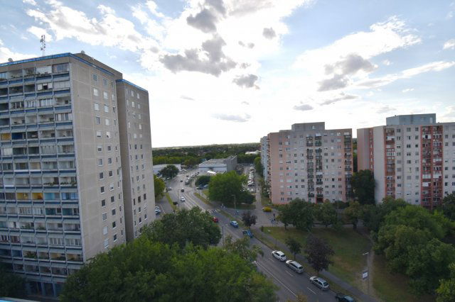 Eladó panellakás, Debrecenben 54.5 M Ft, 2 szobás