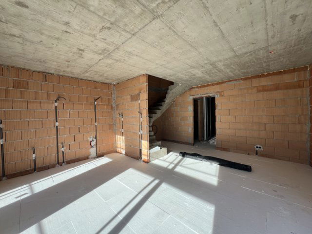 Eladó téglalakás, Dunaharasztin 94.9 M Ft, 4 szobás