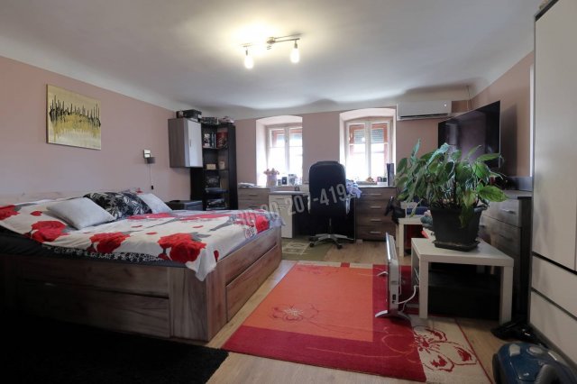 Eladó családi ház, Bácsalmáson 8.9 M Ft, 2 szobás