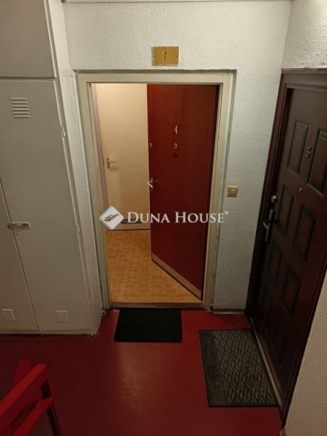 Kiadó panellakás, albérlet, Budapesten, III. kerületben