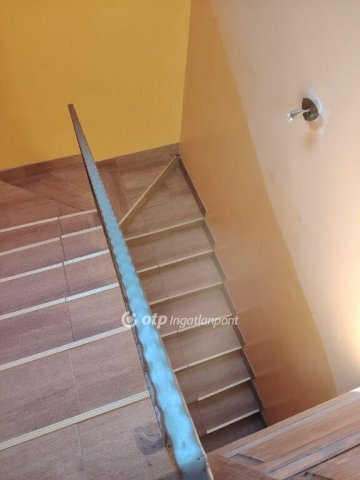 Eladó családi ház, Hosszúhetényen 115 M Ft, 5 szobás
