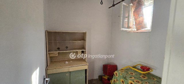 Eladó családi ház, Hajdúhadházon 23.999 M Ft, 3 szobás