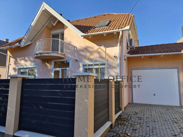 Eladó családi ház, Debrecenben 149.9 M Ft, 5 szobás