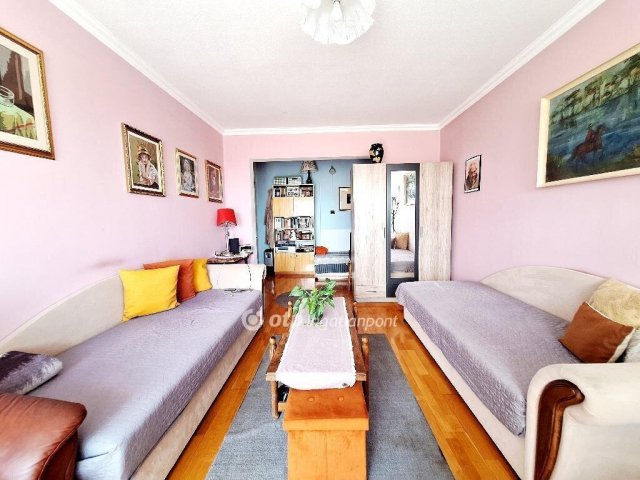 Eladó panellakás, Budapesten, XI. kerületben 69.9 M Ft, 2 szobás