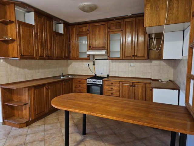 Kiadó téglalakás, albérlet, Kaposváron, Kanizsai utcában