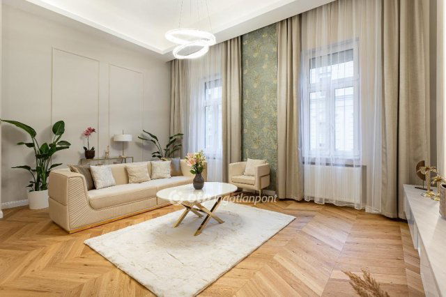 Eladó téglalakás, Budapesten, V. kerületben 239 M Ft, 3+1 szobás