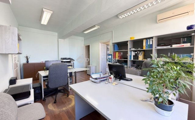 Eladó iroda, Miskolcon 19.9 M Ft, 3 szobás / költözzbe.hu