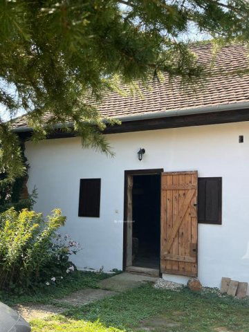 Eladó családi ház, Szellőn 55.9 M Ft, 2 szobás