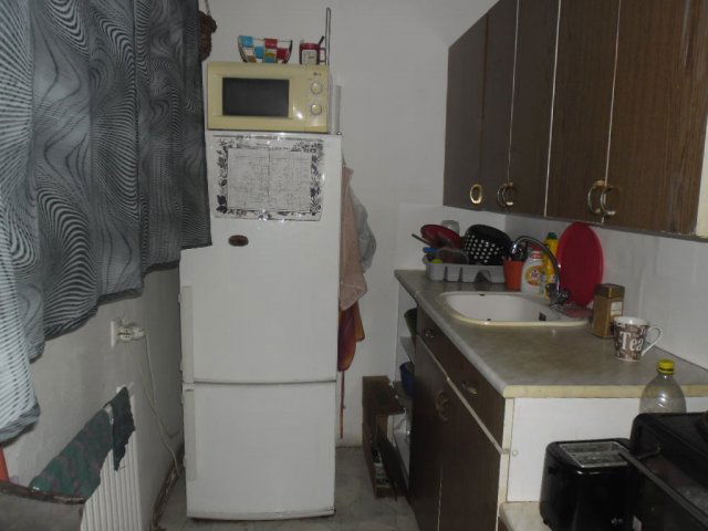 Eladó téglalakás, Szekszárdon 25 M Ft, 1 szobás
