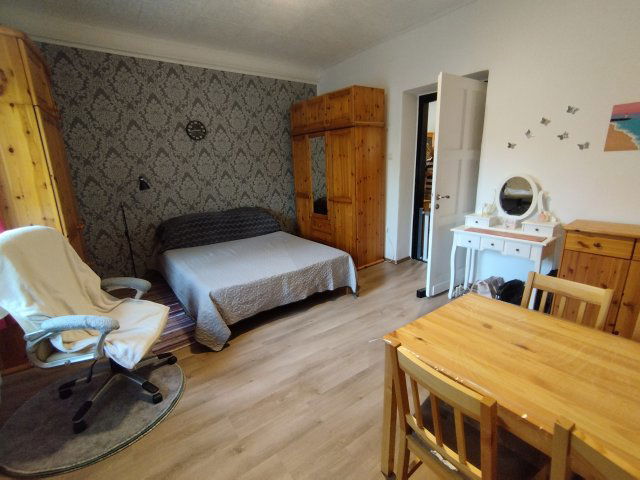 Eladó téglalakás, Petőfibányán 19 M Ft, 1 szobás