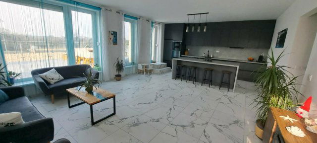 Eladó téglalakás, Tatabányán 117 M Ft, 4 szobás