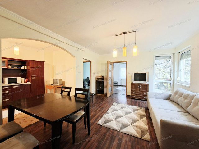 Eladó téglalakás, Nyíregyházán 67.5 M Ft, 2 szobás