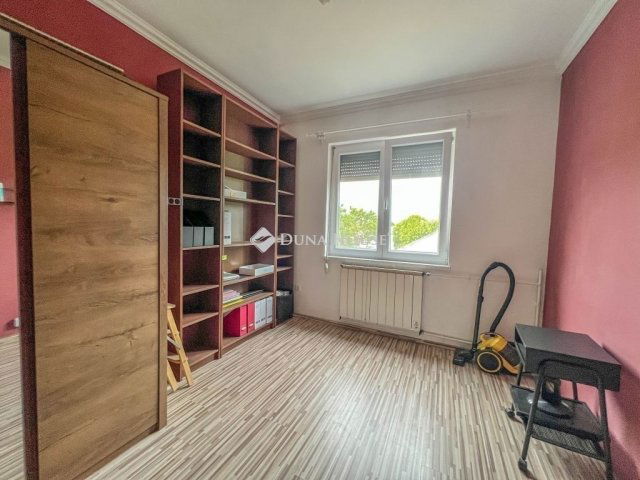 Eladó téglalakás, Budapesten, XX. kerületben 84.9 M Ft, 4 szobás