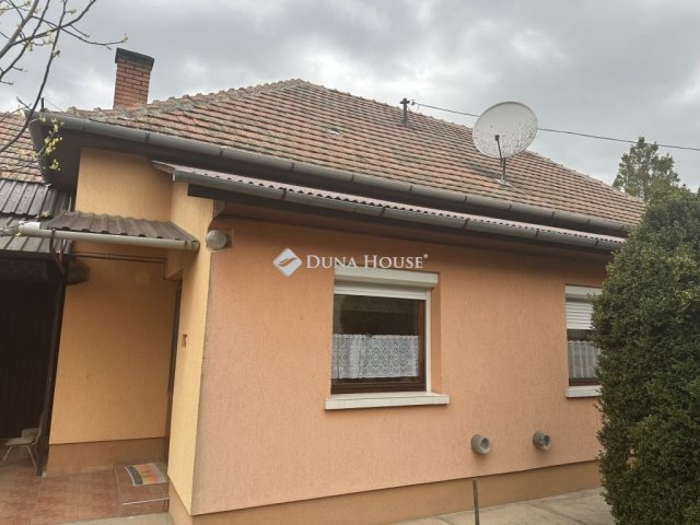 Eladó családi ház, Csépán 18.5 M Ft, 3 szobás