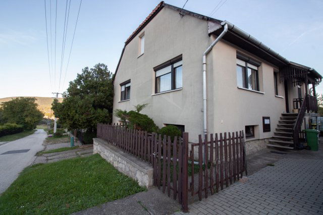 Eladó családi ház, Tardoson 71.9 M Ft, 4 szobás