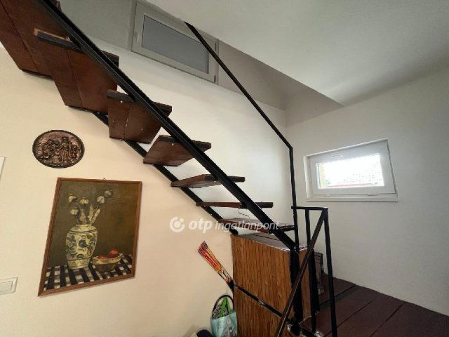 Eladó családi ház, Berettyóújfaluban 56.9 M Ft, 4 szobás