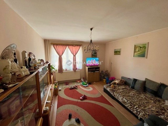 Eladó családi ház, Lovasberényben 99.9 M Ft, 5 szobás