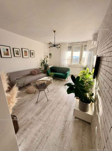 Kiadó téglalakás, albérlet, VII. kerületben, Damjanich utcában