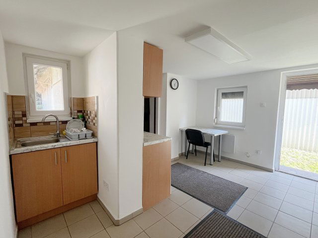 Eladó családi ház, Debrecenben 99 M Ft, 2+1 szobás