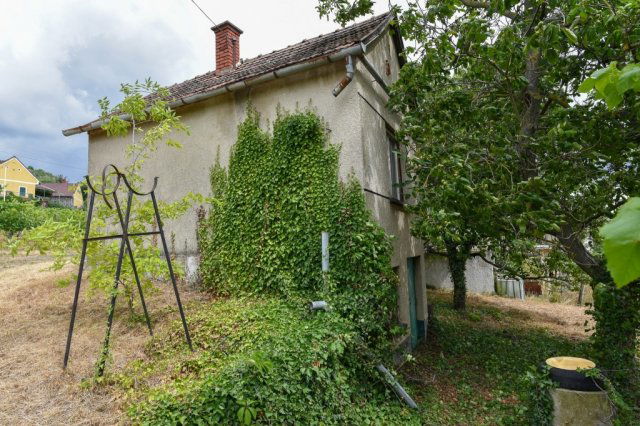 Eladó telek, Somlójenőn 7.49 M Ft / költözzbe.hu