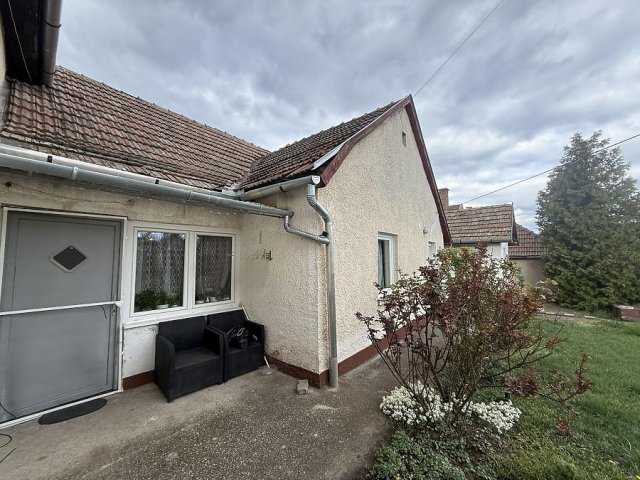 Eladó ikerház, Budapesten, XVII. kerületben 60 M Ft, 2 szobás