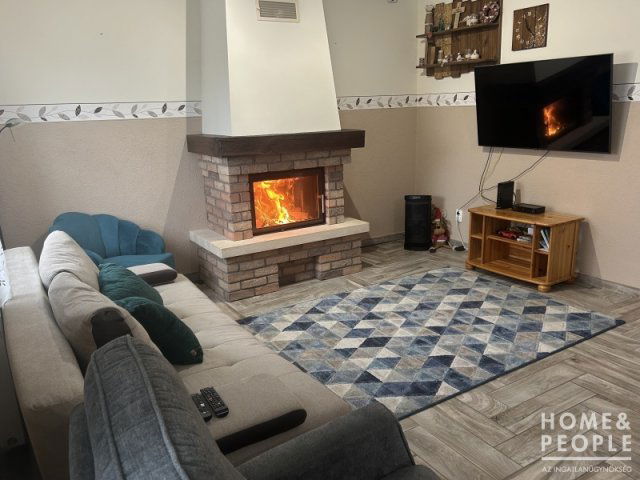 Eladó családi ház, Tiszaszigeten 71.9 M Ft, 3 szobás