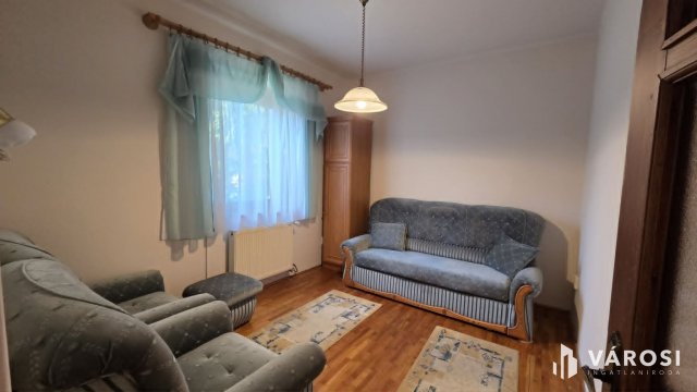 Kiadó családi ház, albérlet, Debrecenben 650 E Ft / hó