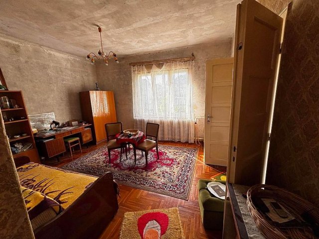 Eladó családi ház, Budapesten, XV. kerületben 79.9 M Ft