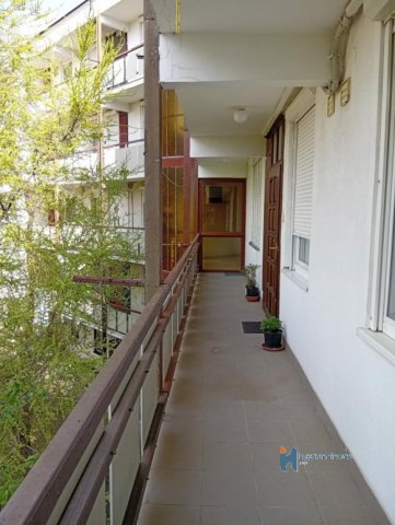 Eladó téglalakás, Jászberényben 39.9 M Ft, 3 szobás