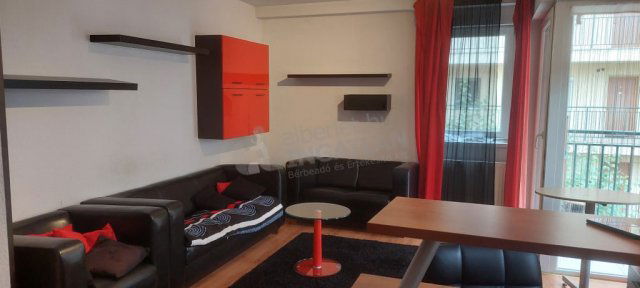 Kiadó téglalakás, albérlet, VIII. kerületben, Víg utcában