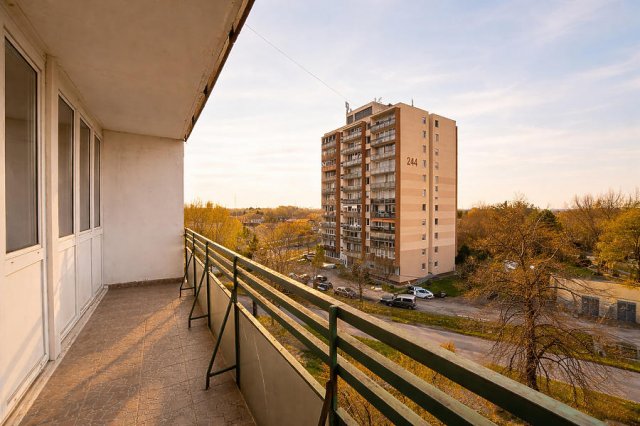 Eladó panellakás, Budapesten, XXII. kerületben, Nagytétényi úton