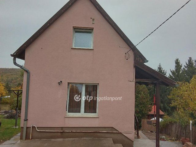 Eladó családi ház, Érden 67.9 M Ft, 4 szobás