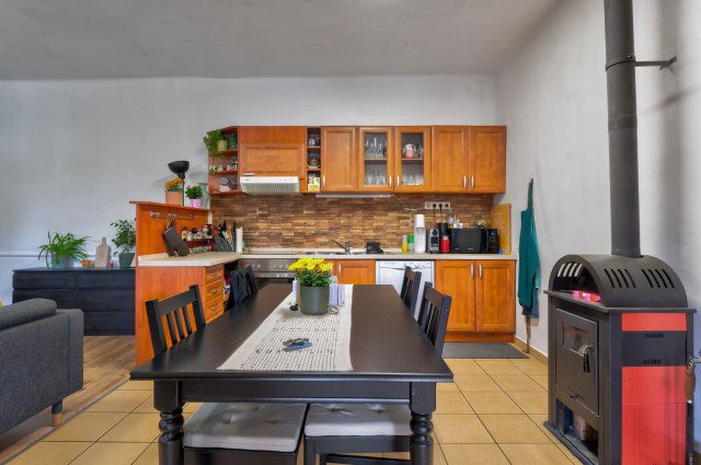 Eladó családi ház, Pilisen 67.9 M Ft, 2 szobás