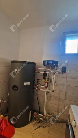 Eladó családi ház, Szákszenden 38.5 M Ft, 3 szobás