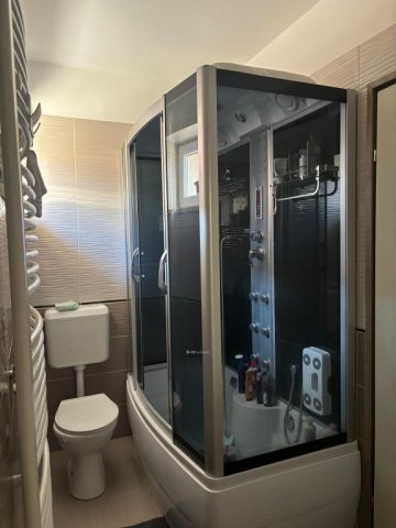 Eladó ikerház, Mosonmagyaróváron 81.99 M Ft, 3 szobás