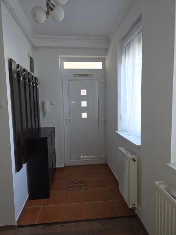 Kiadó téglalakás, albérlet, Pápán 160 E Ft / hó, 2 szobás