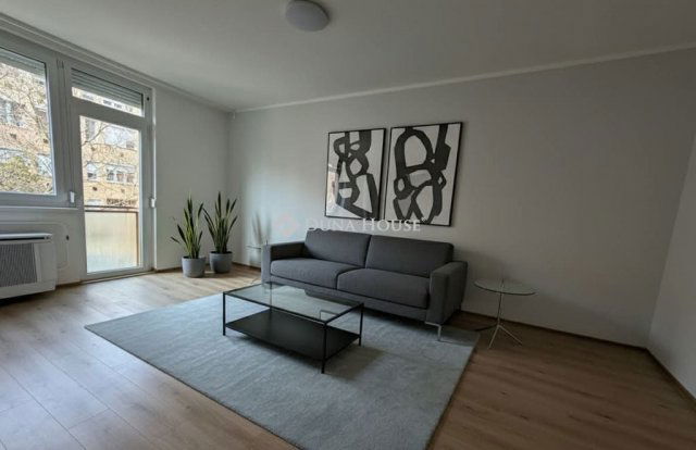 Eladó téglalakás, Hódmezővásárhelyen 44.9 M Ft, 2 szobás