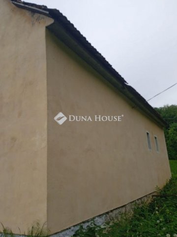 Eladó családi ház, Kishajmáson 3.5 M Ft, 1 szobás
