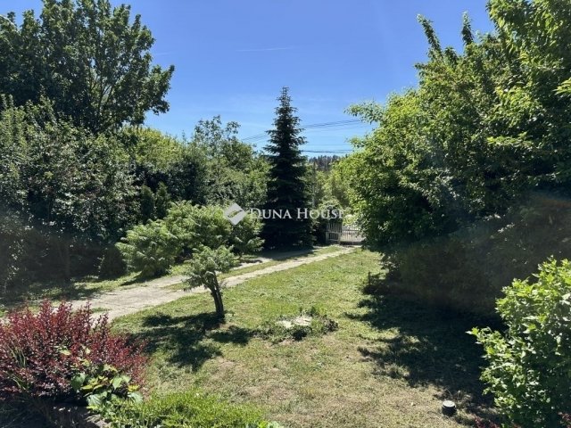 Eladó családi ház, Sülysápon 140 M Ft, 8 szobás