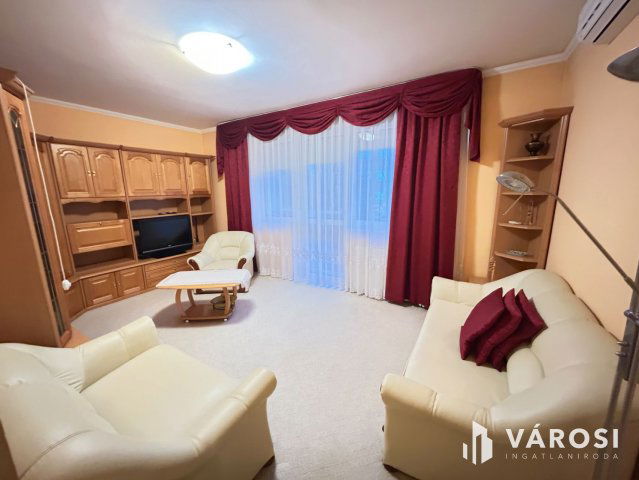 Kiadó téglalakás, albérlet, Debrecenben 230 E Ft / hó, 2 szobás