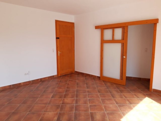 Kiadó üzlethelyiség, Pécsett 135 E Ft / hó, 1 szobás