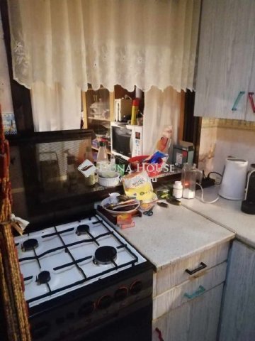Eladó családi ház, Kisorosziban 35 M Ft, 2 szobás